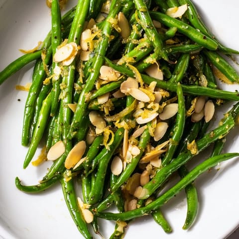 Sautéed Green Beans Garlic Almonds
